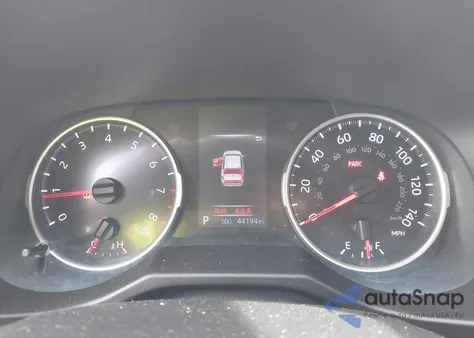 2021 Toyota Rav4 Xle z USA, uszkodzony, nr VIN 2T3P1RFV7MW175205